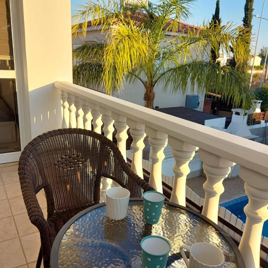 Stylish Villa Paralimni Buitenkant foto